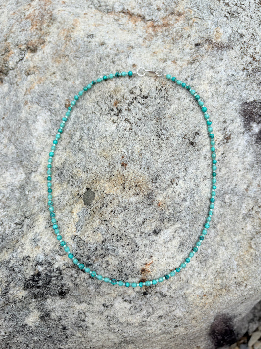 Dainty Beaded Turquoise Necklace III